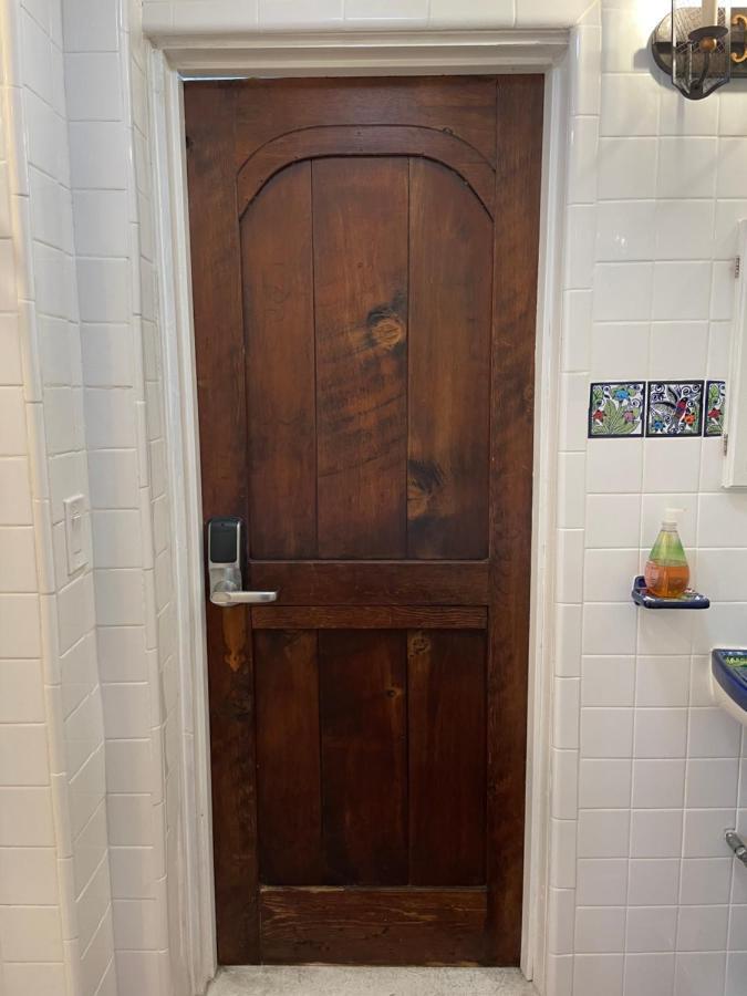Private Room W/ Private Full Bathroom & Wifi & Ac & Shared Kitchen In لوس أنجلوس المظهر الخارجي الصورة